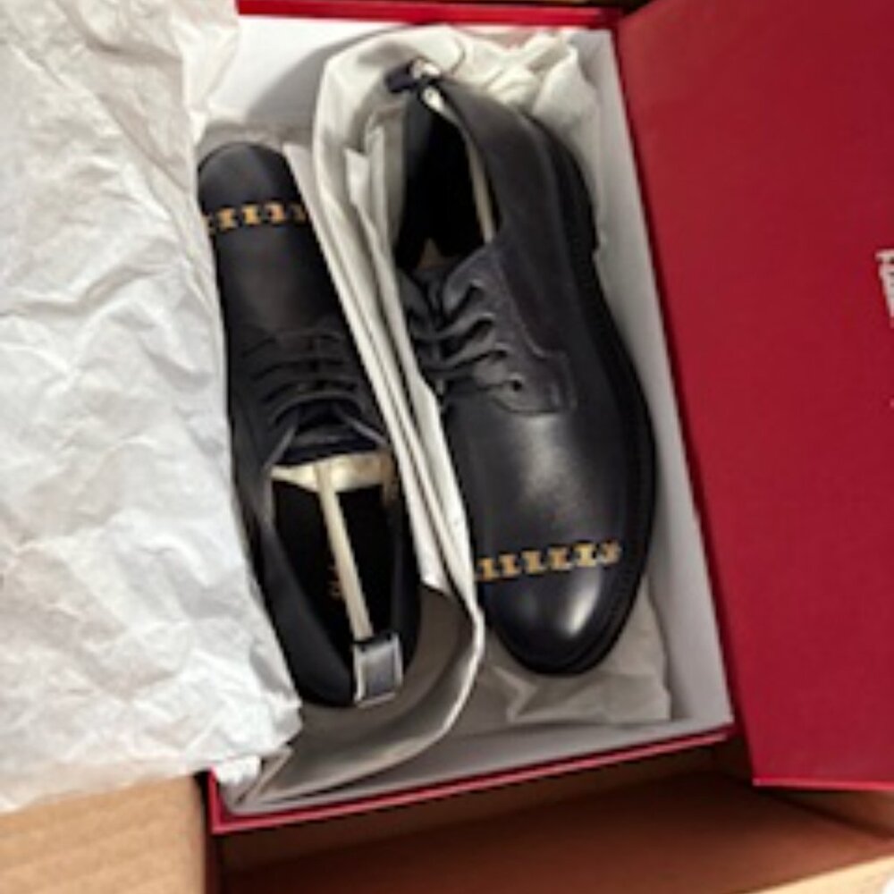Salvatore Ferragamo Embellished Leather Derby Shoes